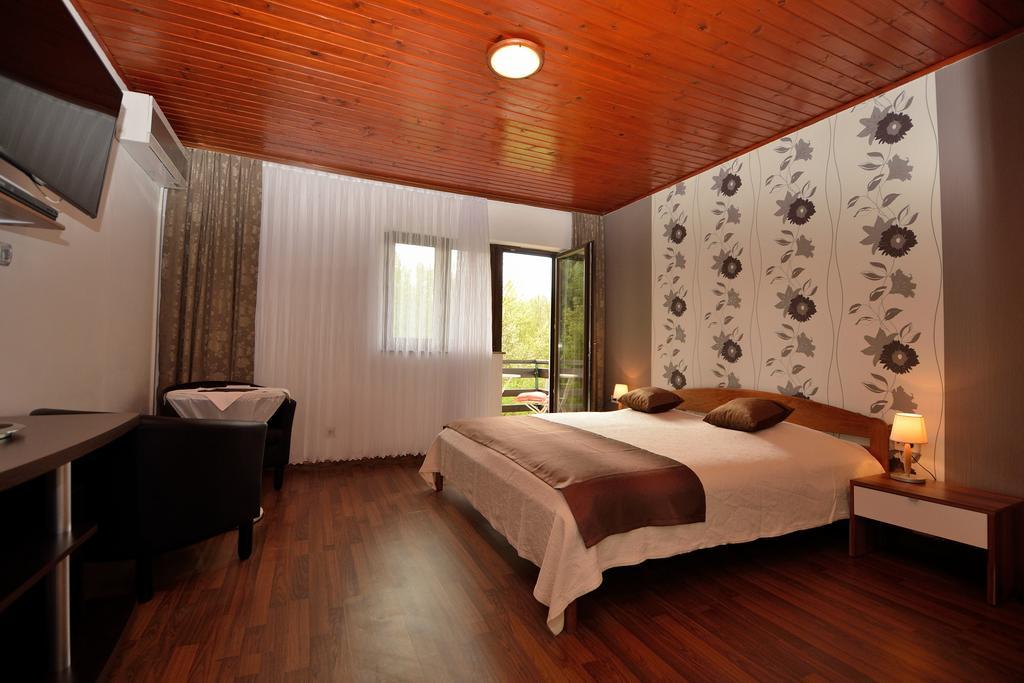 Plitvice Pansion Lovric Hotel Plitvička Jezera Cameră foto